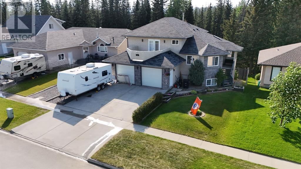 176 MCARDELL DRIVE Image 1