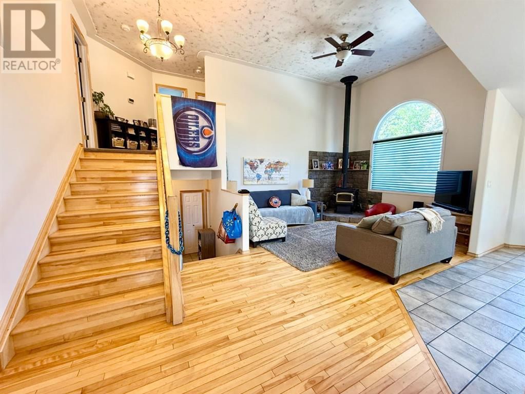 176 MCARDELL DRIVE Image 14