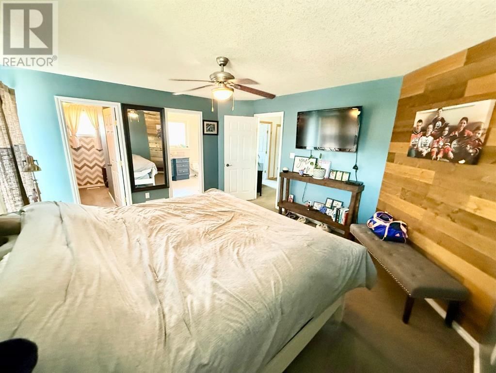 176 MCARDELL DRIVE Image 17