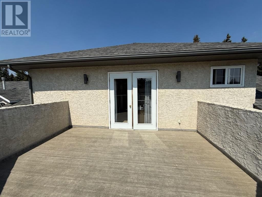 176 MCARDELL DRIVE Image 18