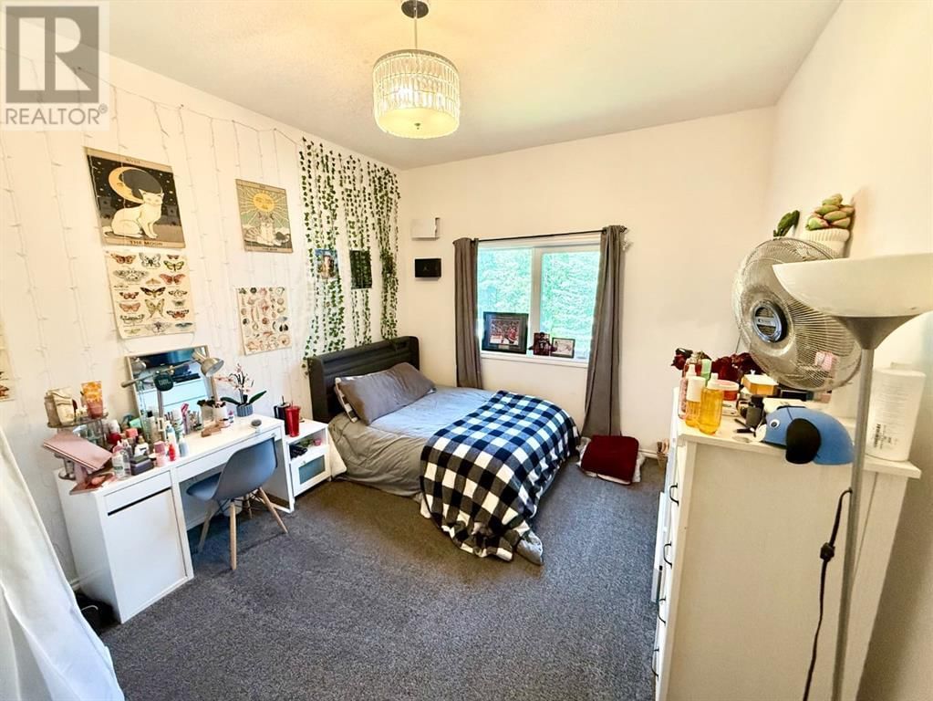 176 MCARDELL DRIVE Image 25