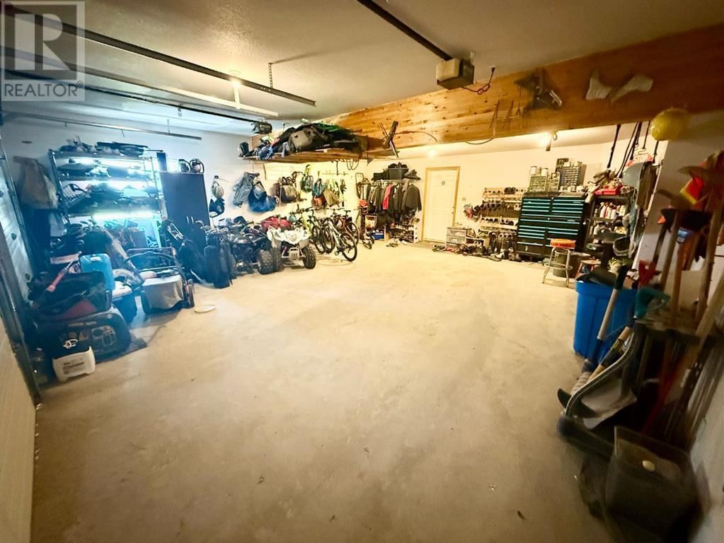 176 MCARDELL DRIVE Image 28