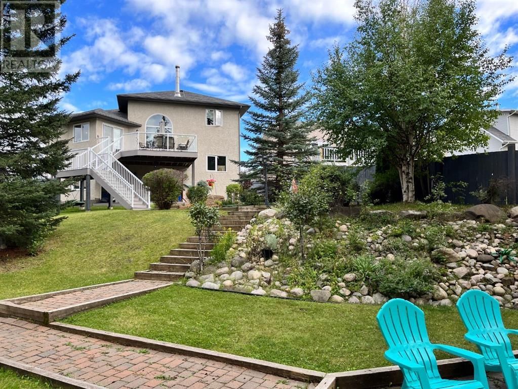 176 MCARDELL DRIVE Image 37