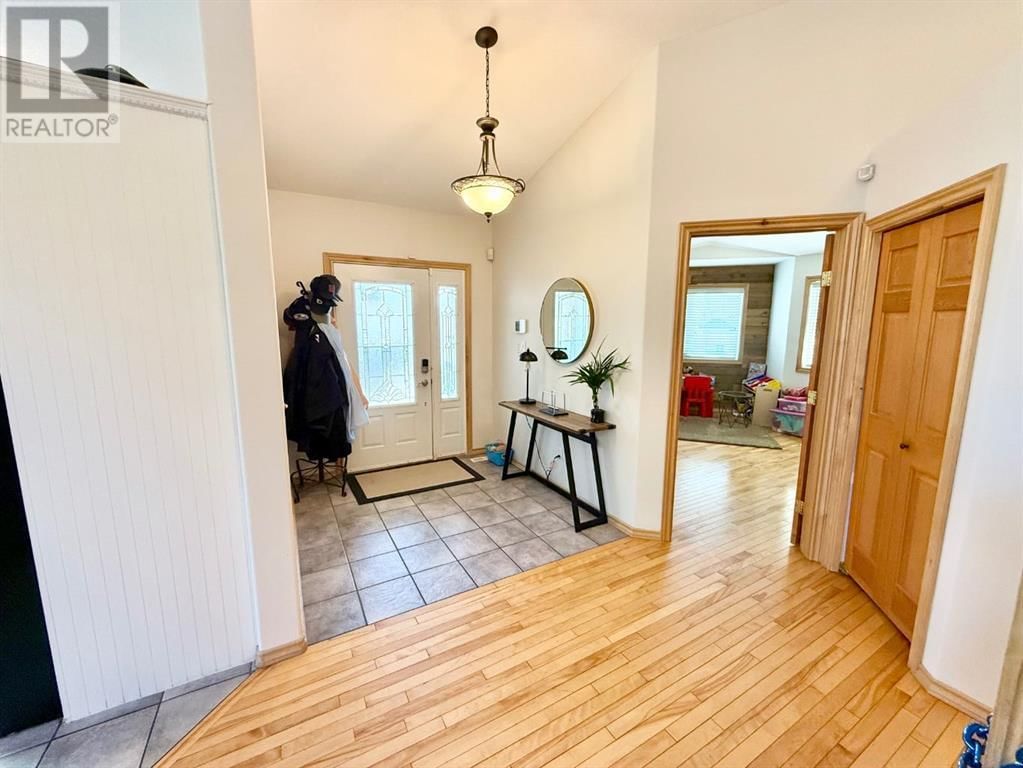 176 MCARDELL DRIVE Image 4