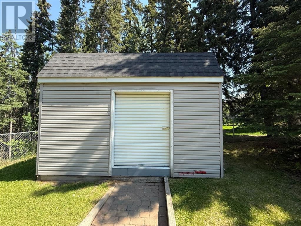 176 MCARDELL DRIVE Image 43