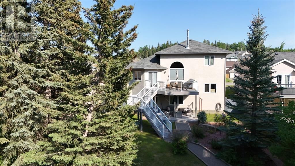 176 MCARDELL DRIVE Image 47