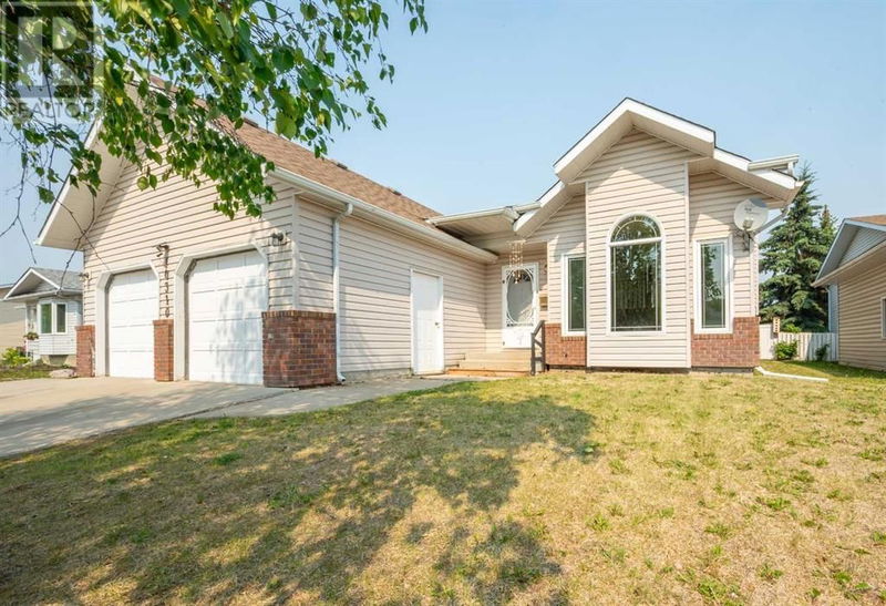 10310 82 Avenue South Grande Prairie, Alberta