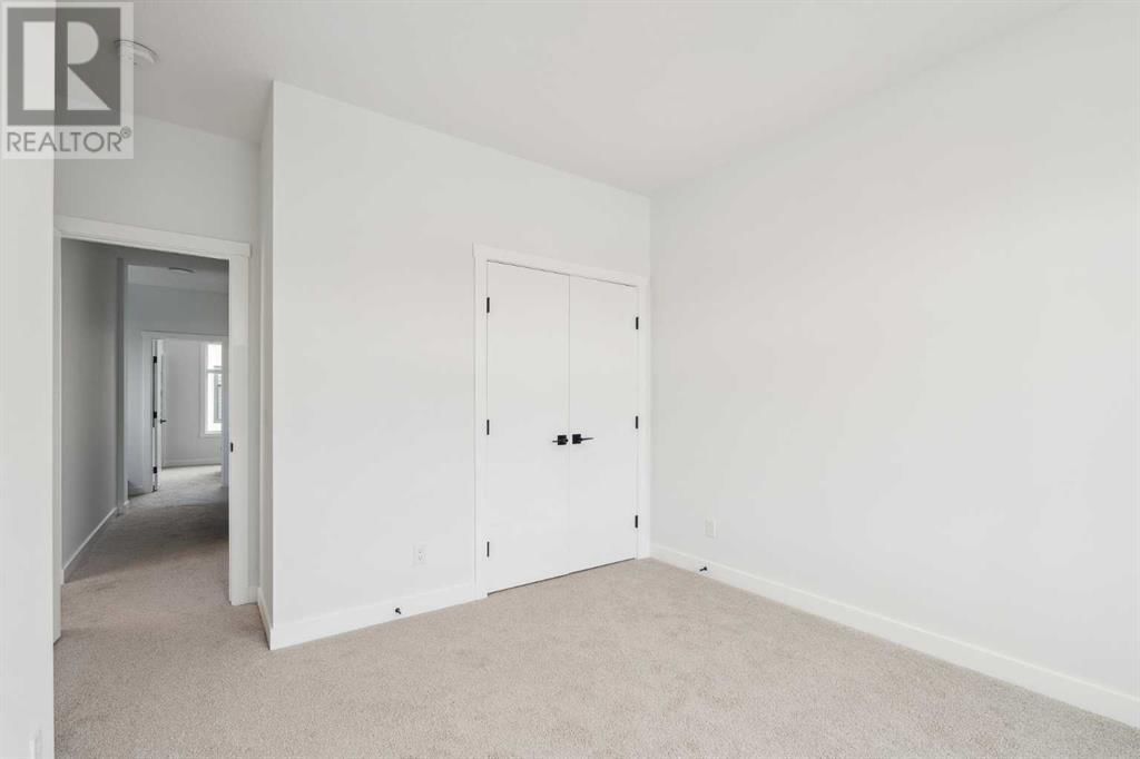 235 SAGE HILL RISE NORTHWEST Image 31