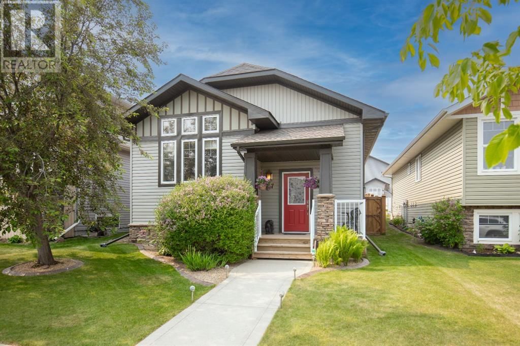37 REGATTA WAY Image 1