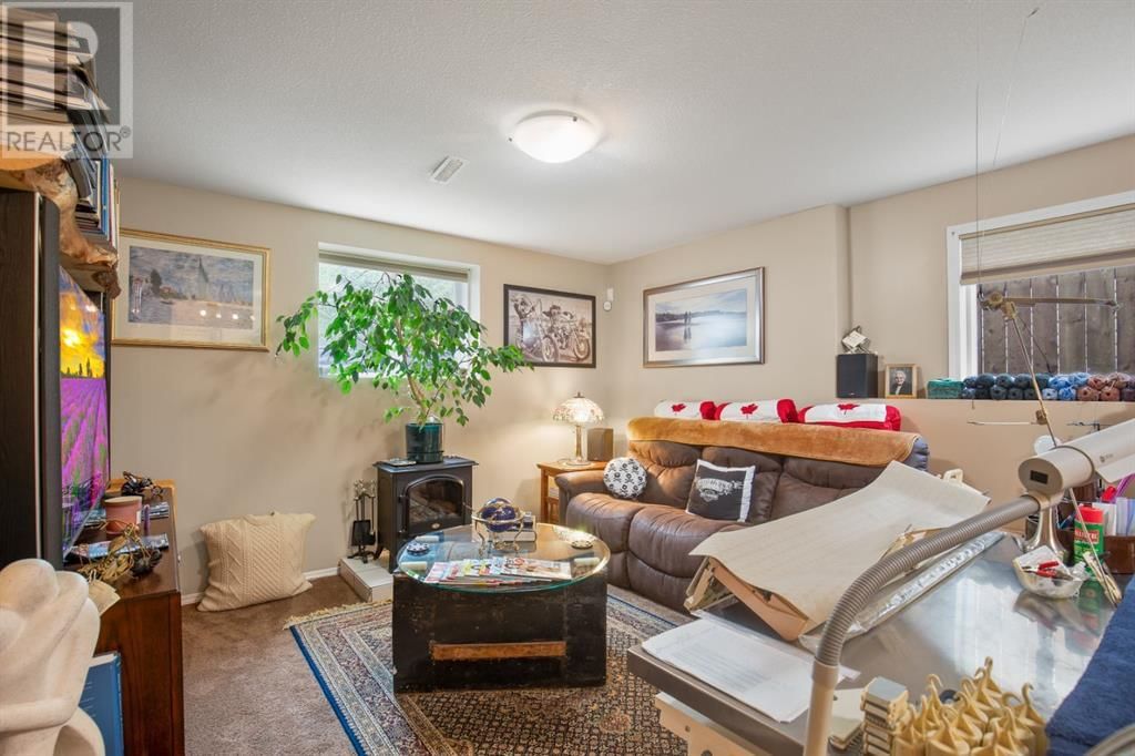 37 REGATTA WAY Image 15