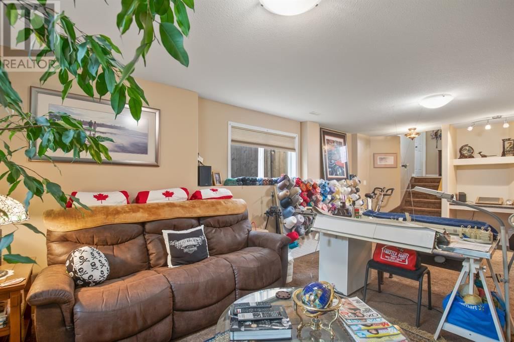 37 REGATTA WAY Image 16