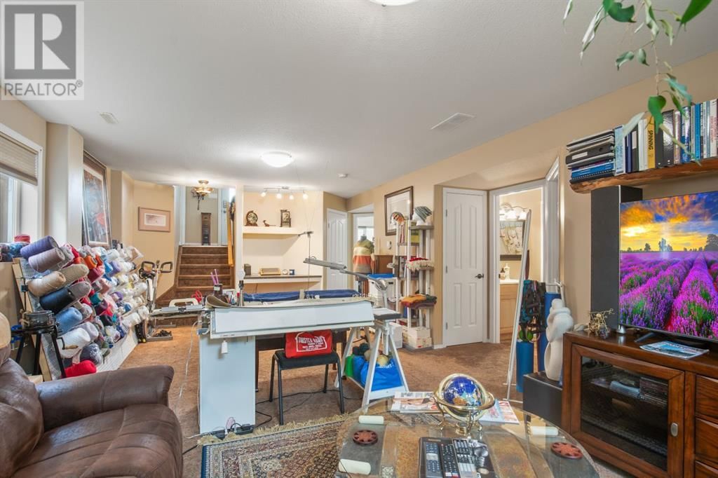37 REGATTA WAY Image 17