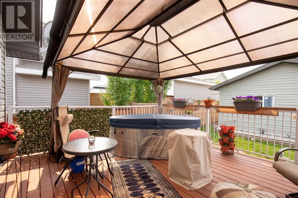 37 REGATTA WAY Image 33