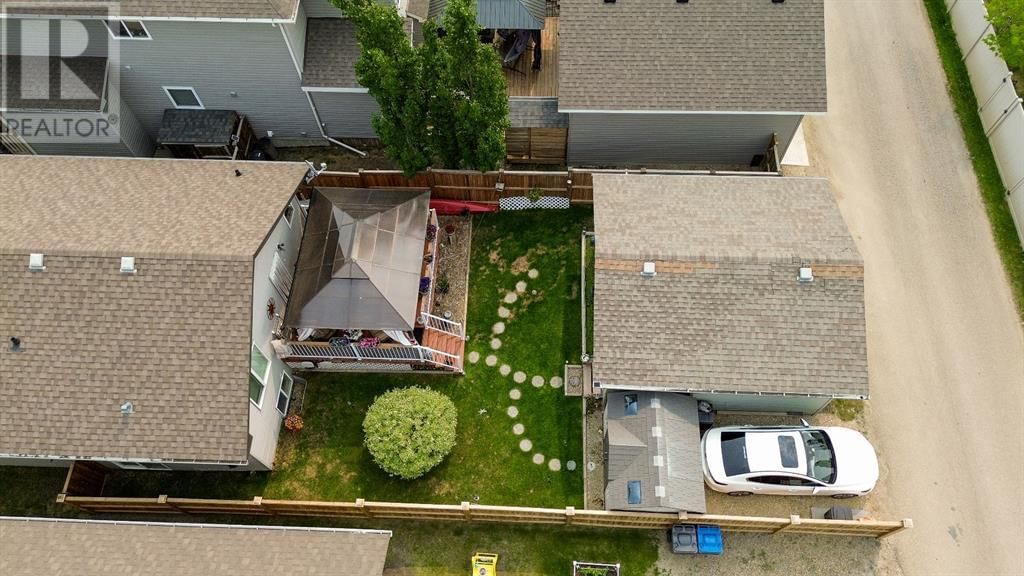 37 REGATTA WAY Image 38