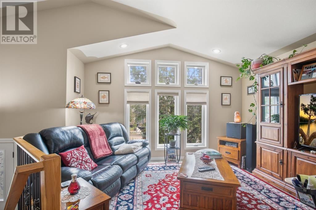 37 REGATTA WAY Image 4