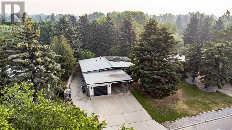 321 Laval Boulevard West Lethbridge, Alberta
