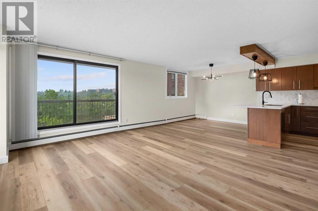 225 25 AVENUE SOUTHWEST Image 11