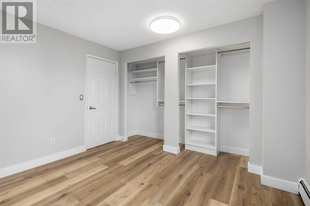 225 25 AVENUE SOUTHWEST Image 20