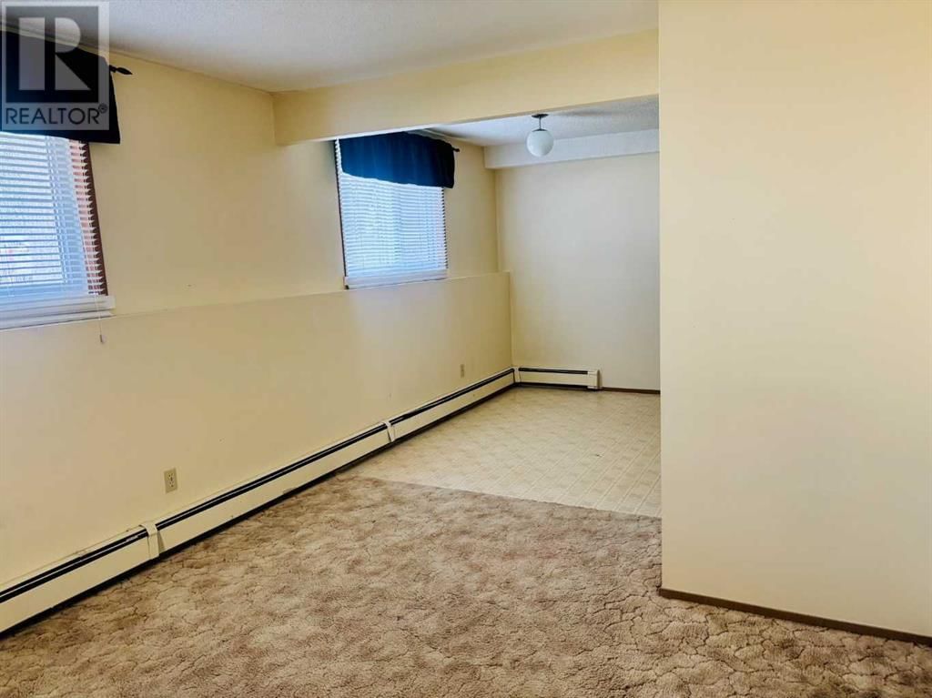 5502 58A STREET Image 11