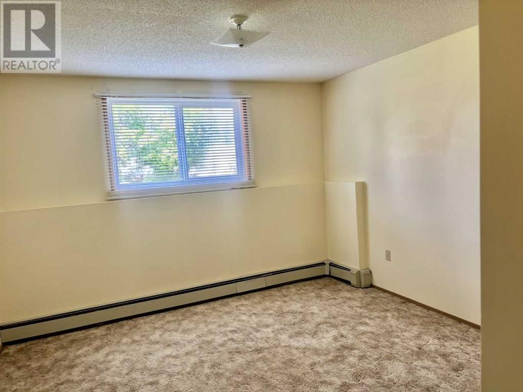 5502 58A STREET Image 7