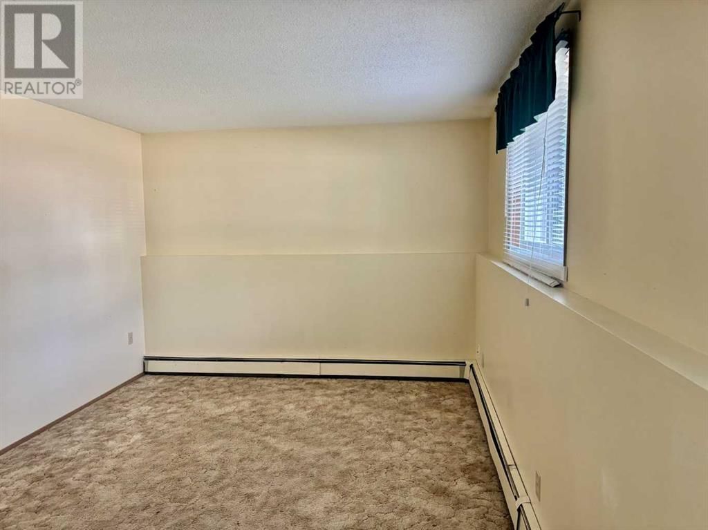 5502 58A STREET Image 8