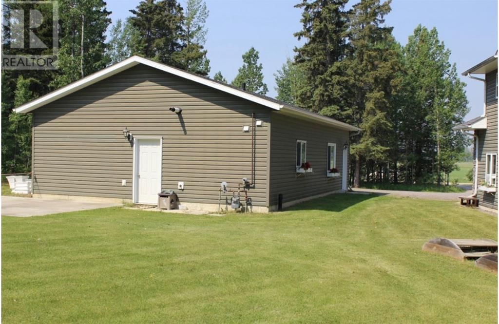 1 RAINBOW DRIVE Image 46