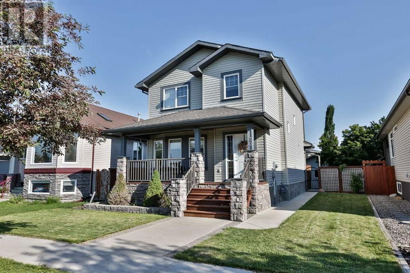 70 Riverstone Boulevard West Lethbridge, Alberta