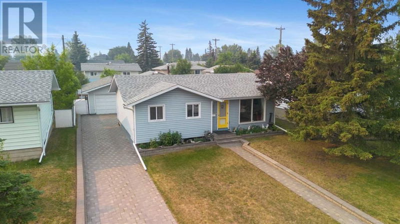 9707 88 Avenue Grande Prairie, Alberta