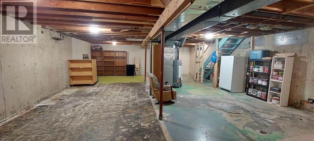 9707 88 AVENUE Image 21