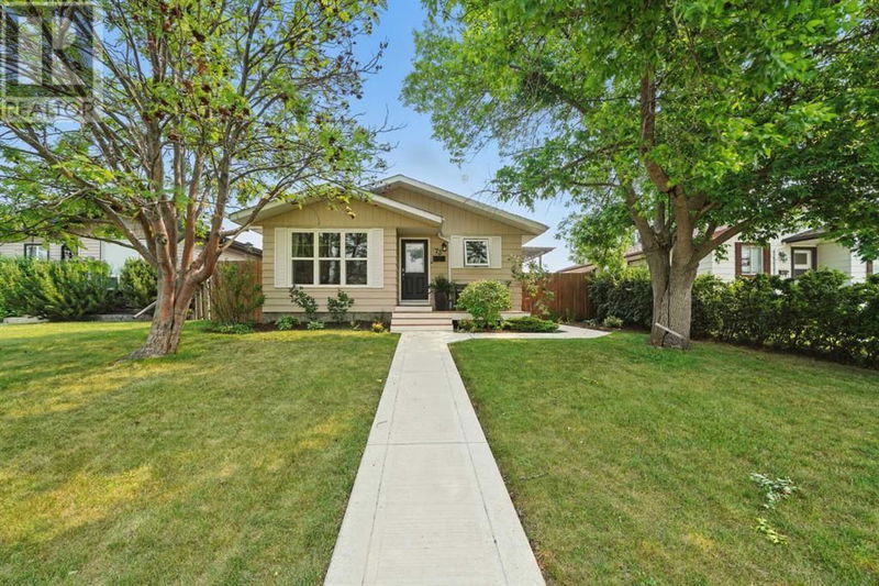 73 Card Crescent Red Deer, Alberta