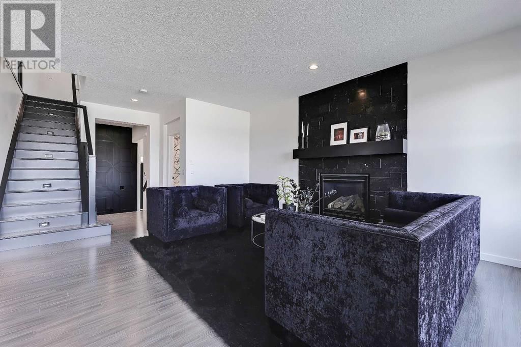 335 SUNSET VIEW Image 14