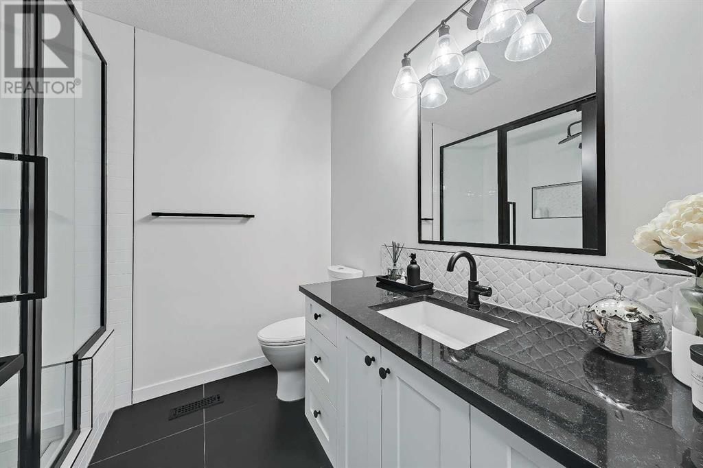 335 SUNSET VIEW Image 33