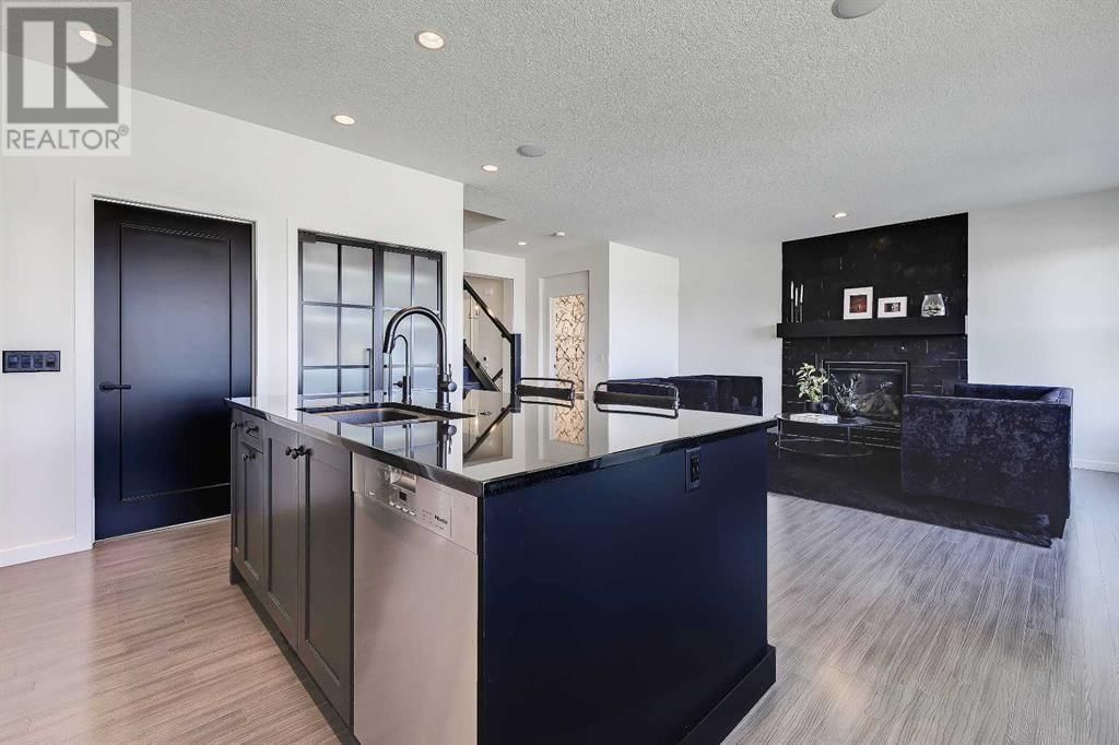 335 SUNSET VIEW Image 8