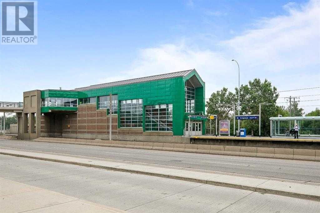 38 9 STREET NORTHEAST Image 28