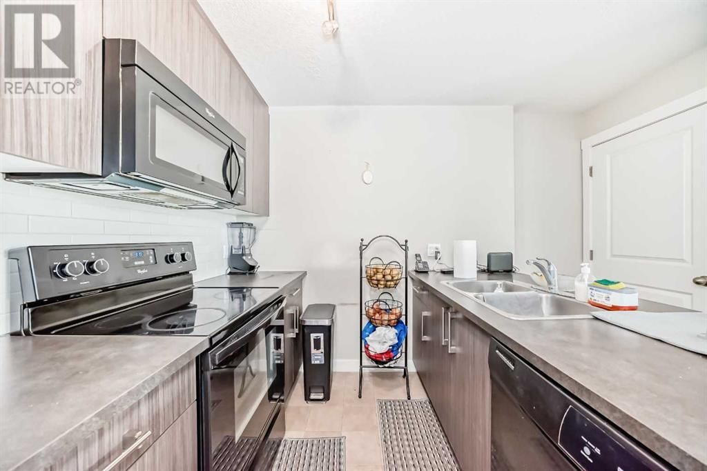 300 MARINA DRIVE Image 10
