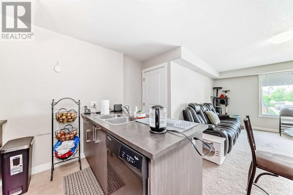 300 MARINA DRIVE Image 11