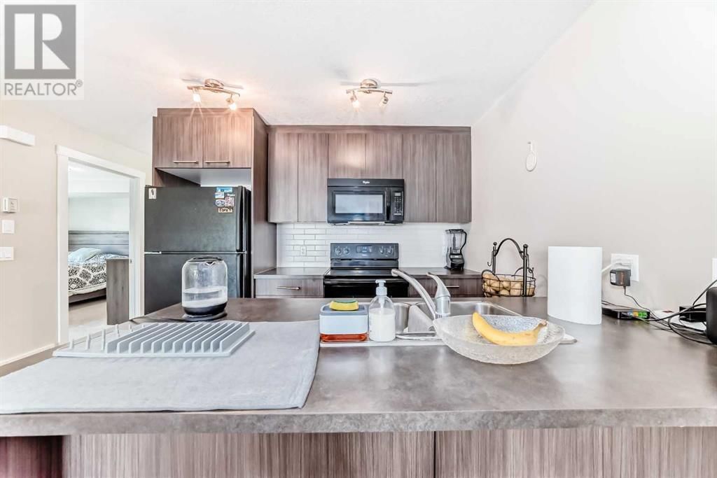 300 MARINA DRIVE Image 13
