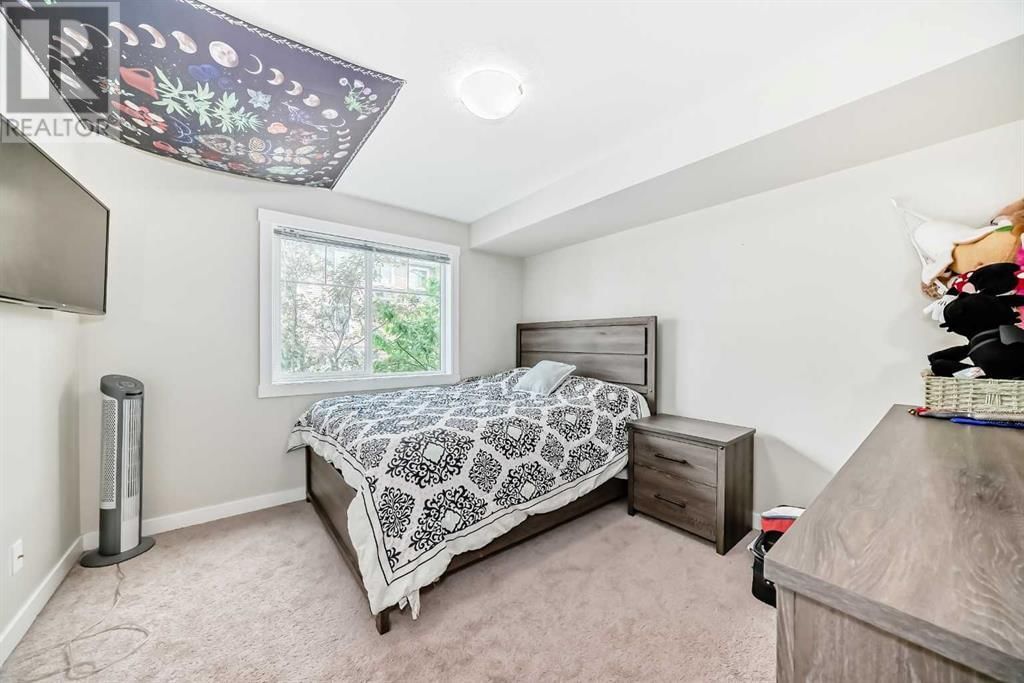 300 MARINA DRIVE Image 18