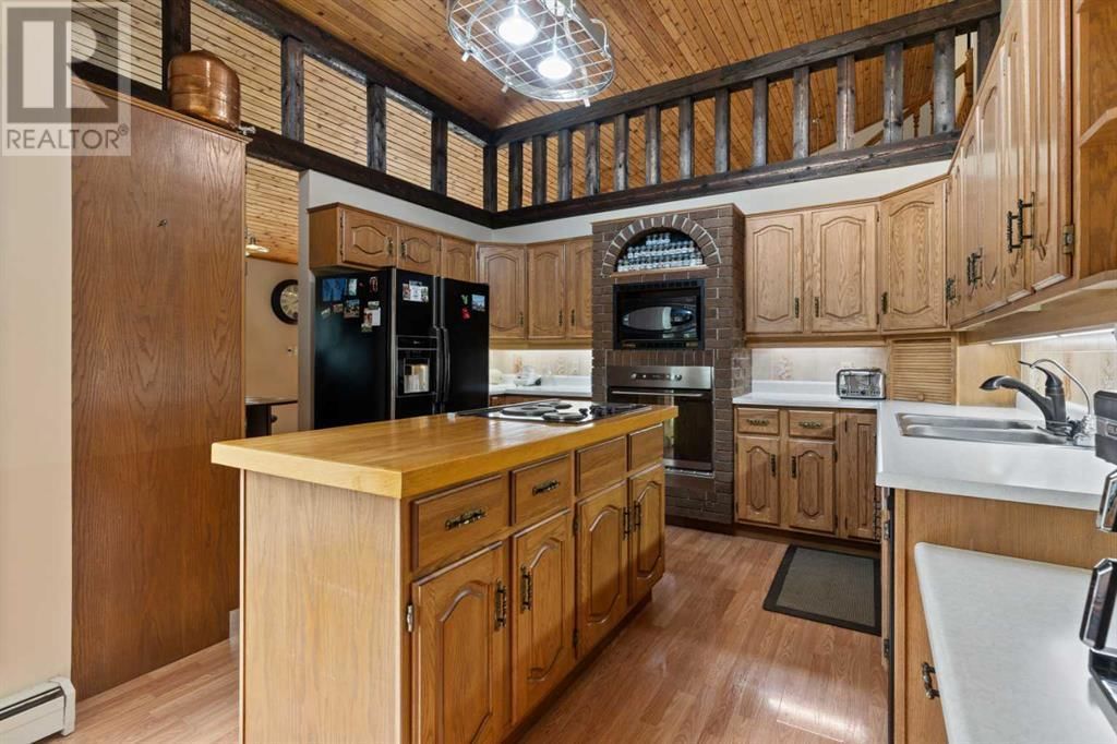 119 3RD AVENUE WEST Image 2