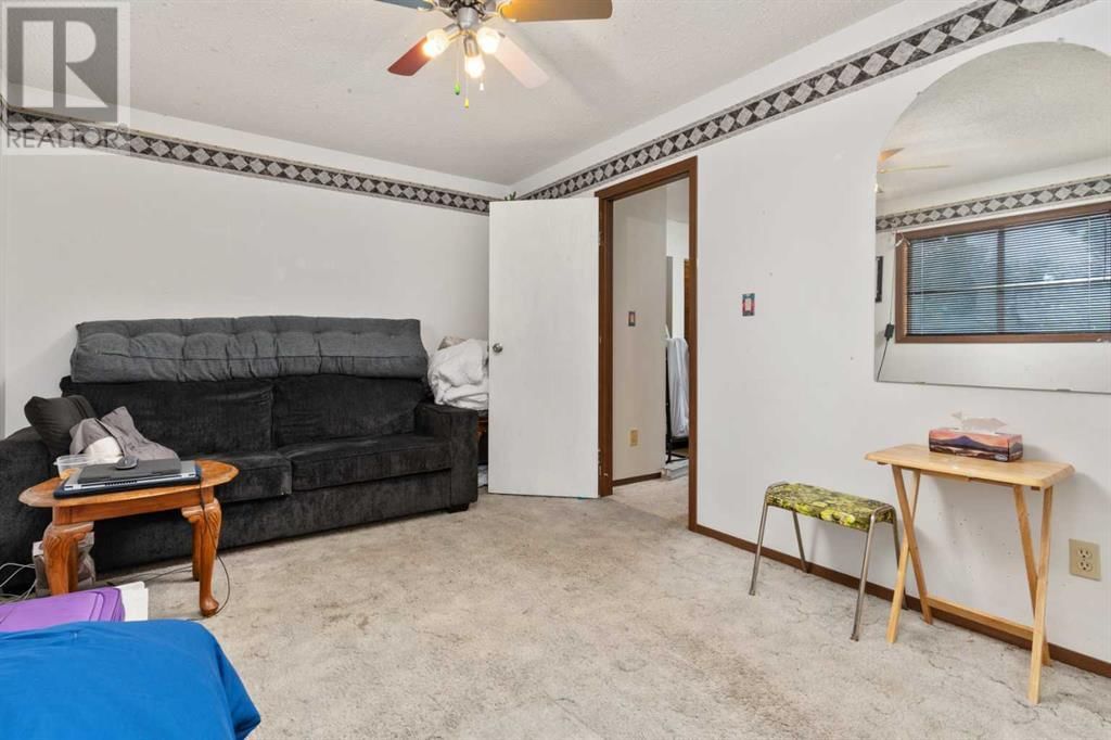 119 3RD AVENUE WEST Image 27