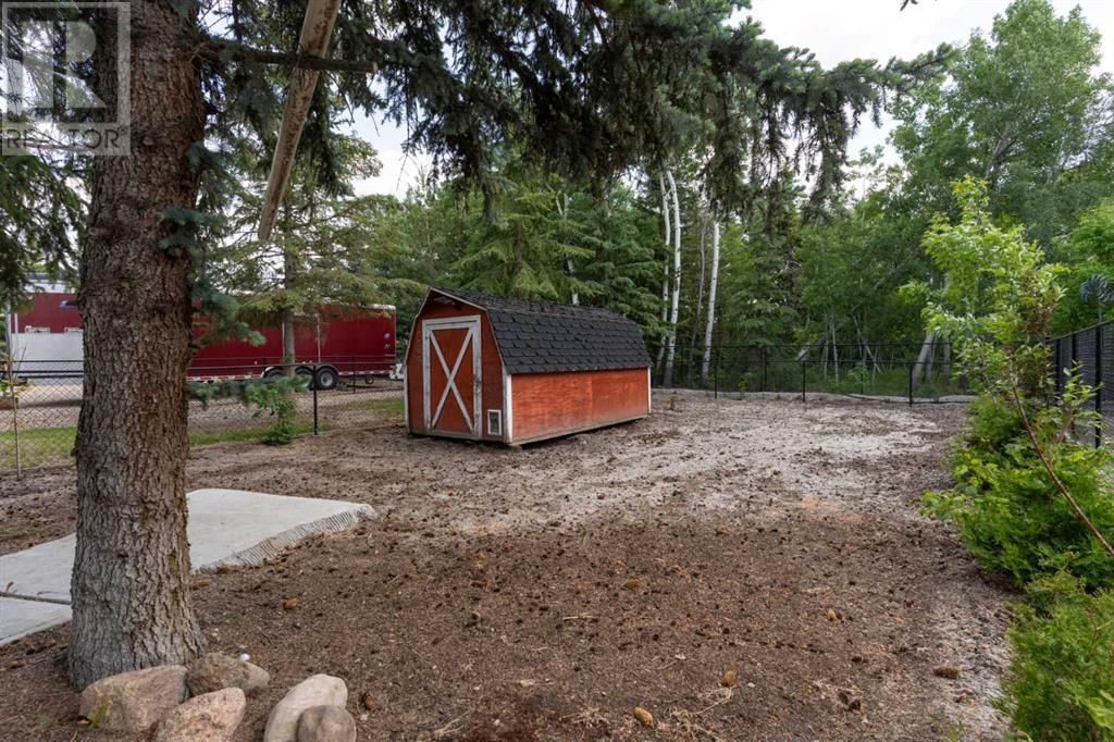 119 3RD AVENUE WEST Image 36