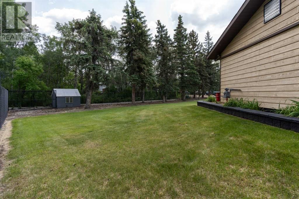 119 3RD AVENUE WEST Image 40