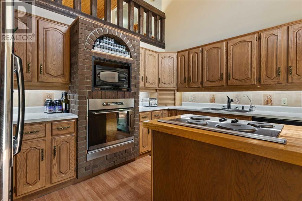 119 3RD AVENUE WEST Image 5
