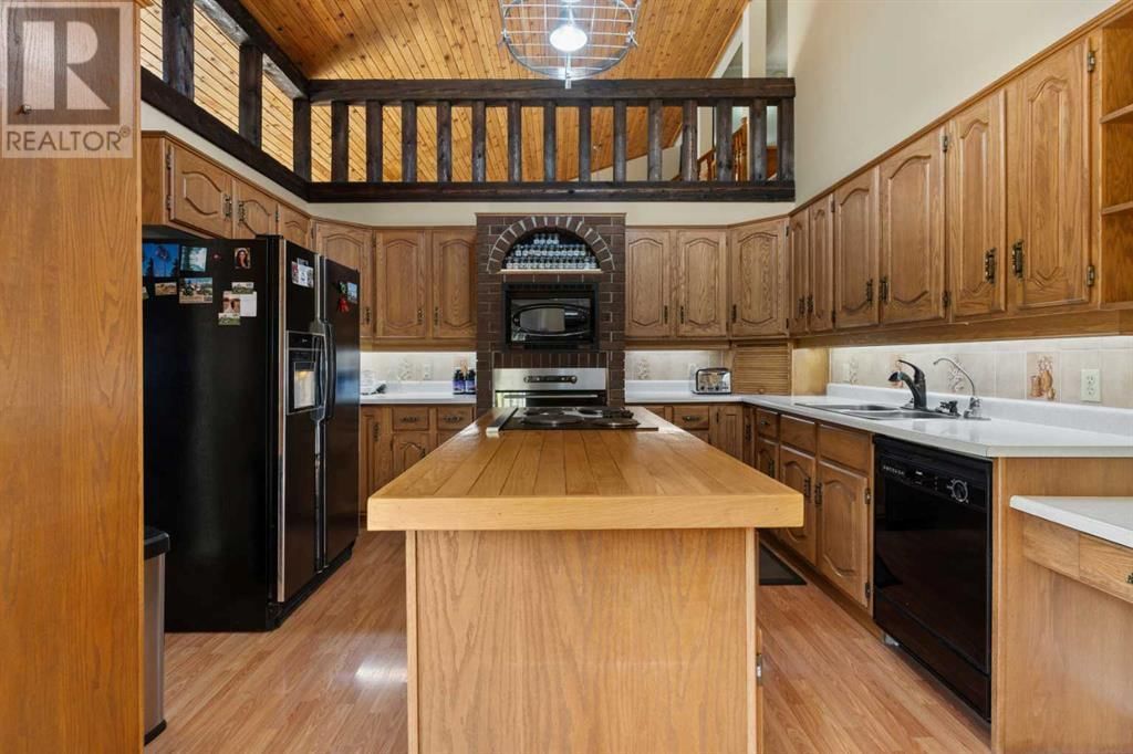 119 3RD AVENUE WEST Image 7