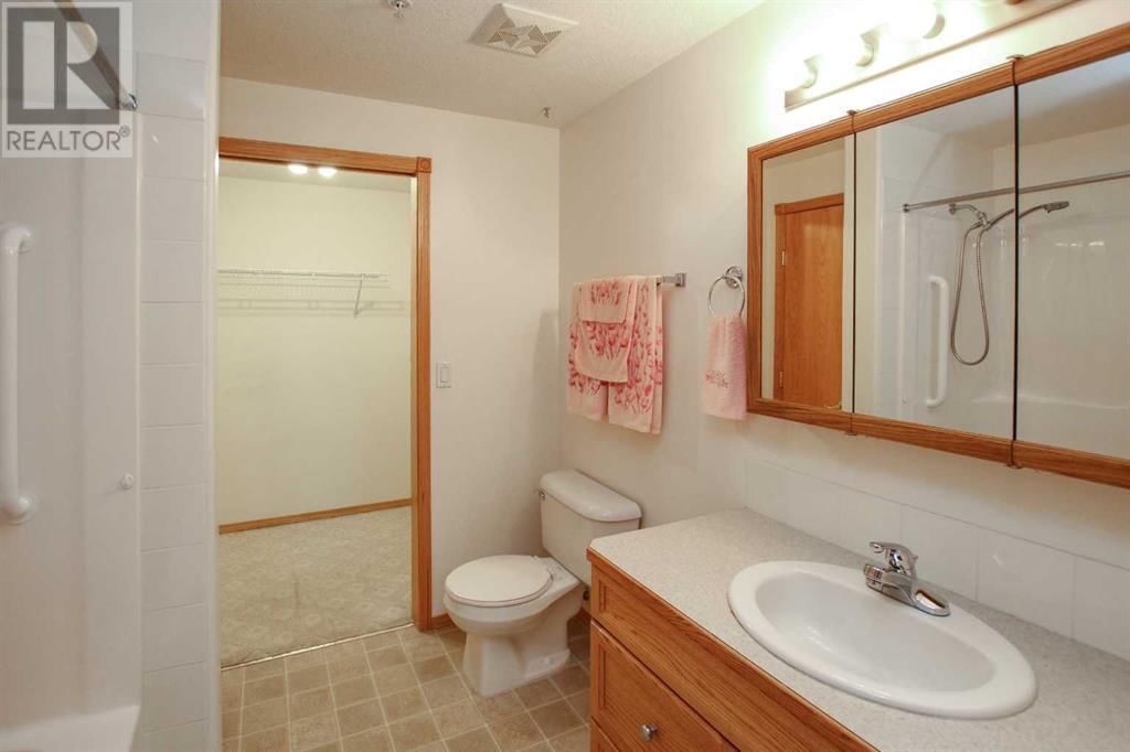 5300 48 STREET Image 25