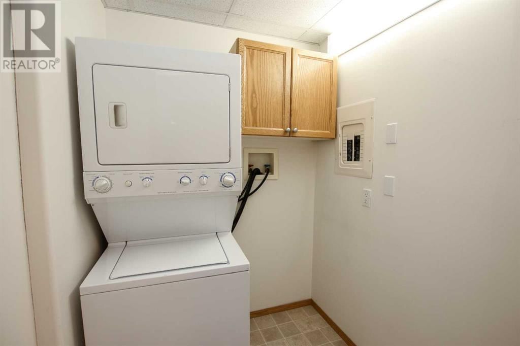 5300 48 STREET Image 7