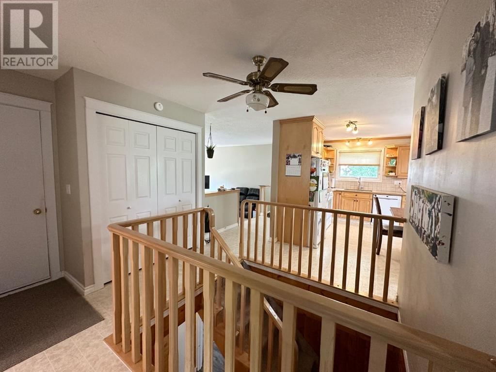 4544 STEWART CRESCENT Image 16