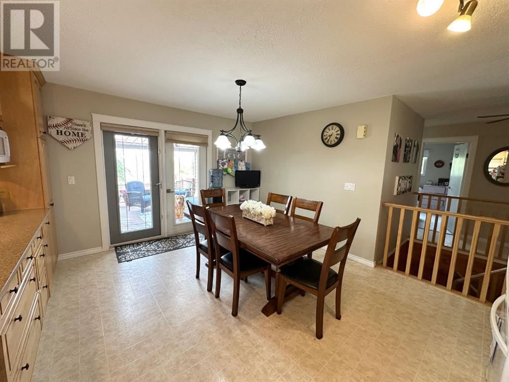 4544 STEWART CRESCENT Image 9