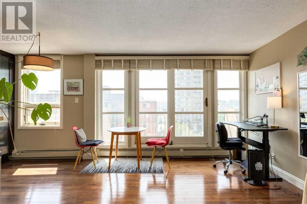 733 14 AVENUE SOUTHWEST Image 15