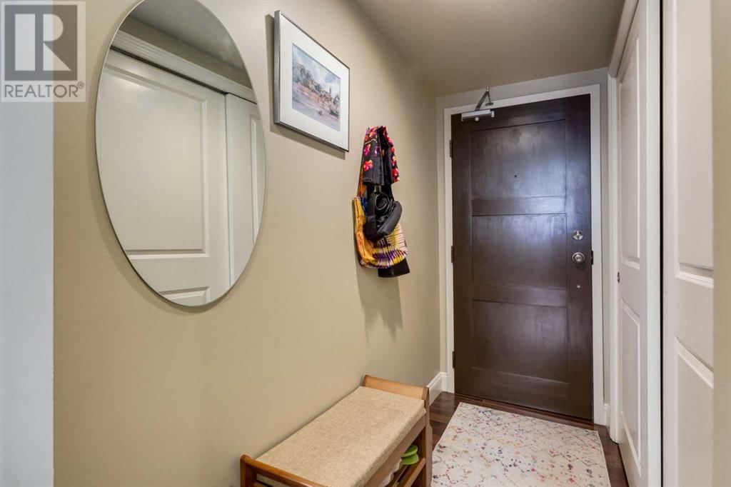733 14 AVENUE SOUTHWEST Image 5